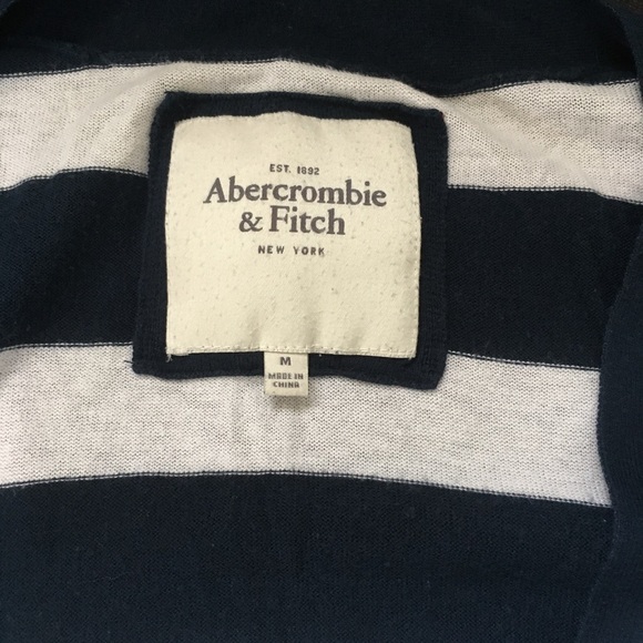 Abercrombie and Fitch sweater - Picture 2 of 3
